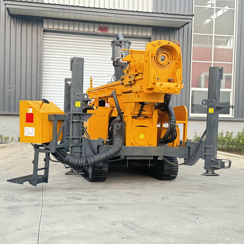 Châssis et vérins hydrauliques de la foreuse WR500RC-CS3