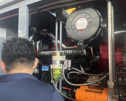 Achat d'une foreuse de puits d'eau à circulation inverse par air lift de 500 m WR500RCE : comment ar